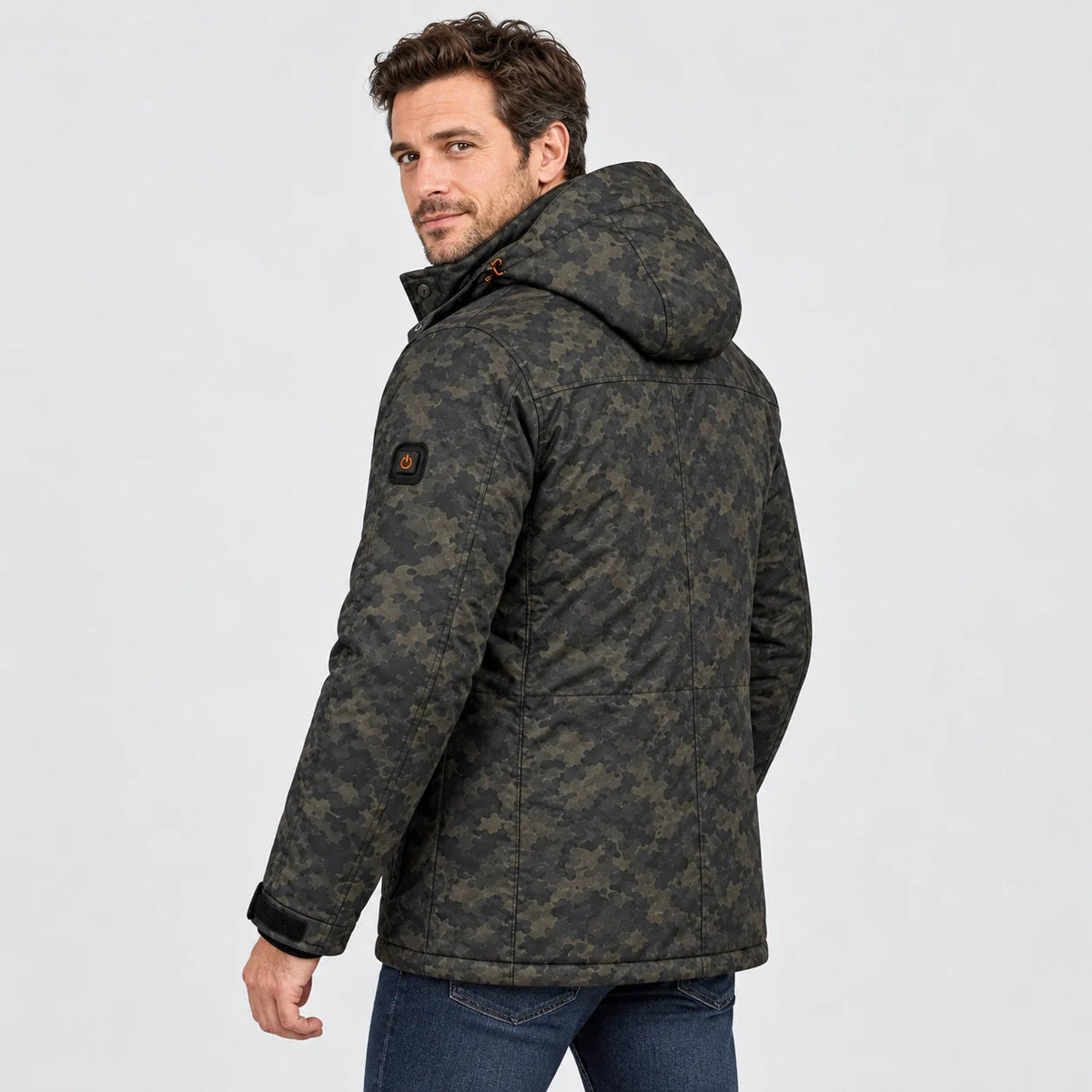 Beheizbare Herrenjacke in Camouflage PyreFit Alpino, Rückansicht