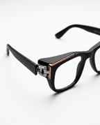 Close-up of the folding hinge on the black prism reading glasses