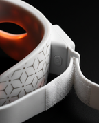 Close-up of the silicone adjustable strap and buckle on the eye mask
