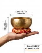 Size guide with the palm-sized singing bowl held in a hand, dimensions shown