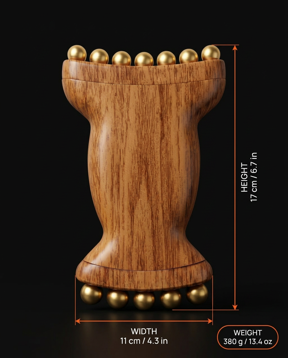 Dimensions infographic of the wooden roller: 17cm height, 11cm width, 380g weight