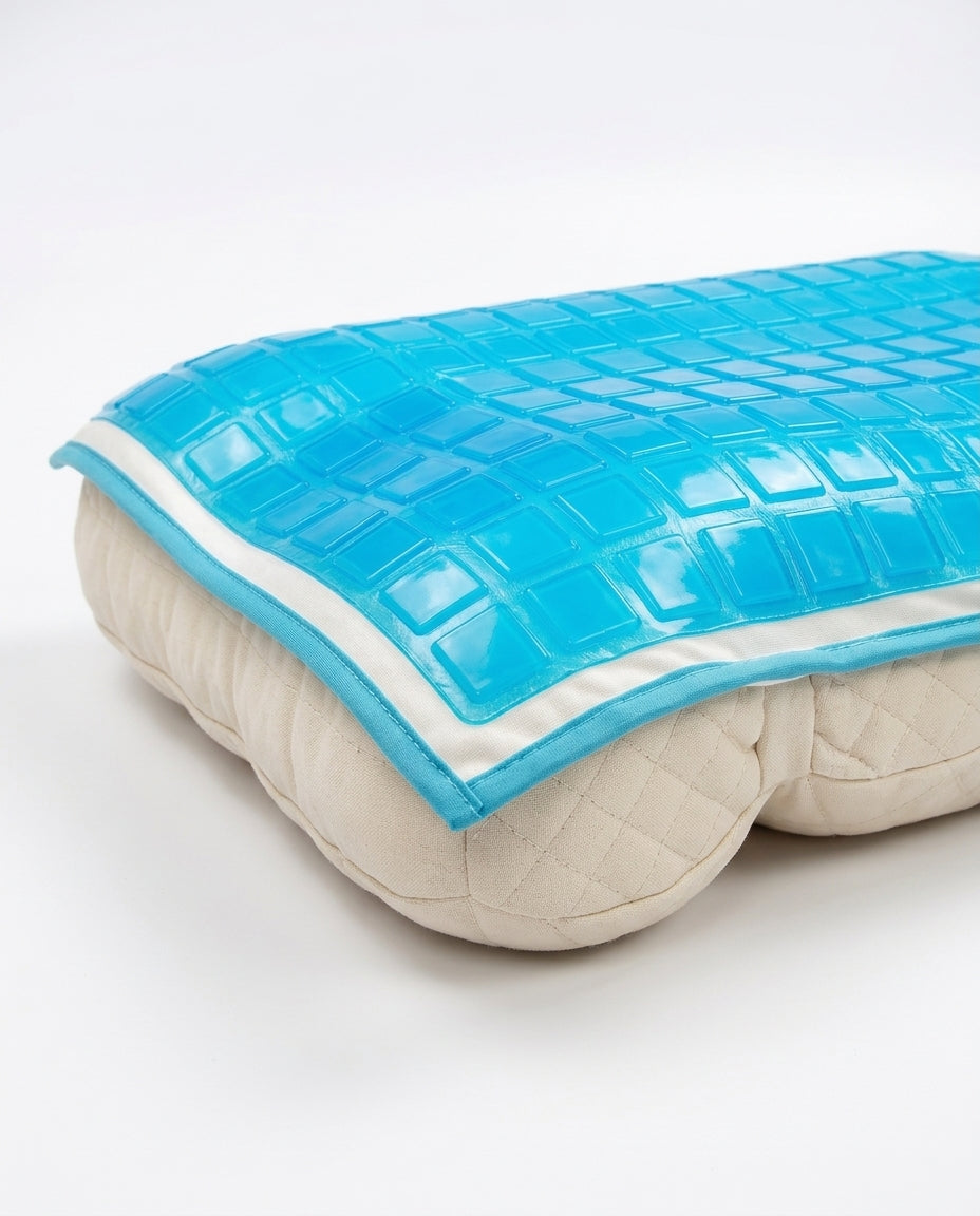 Angled packshot showing the gel pad thickness over the quilted pillow base