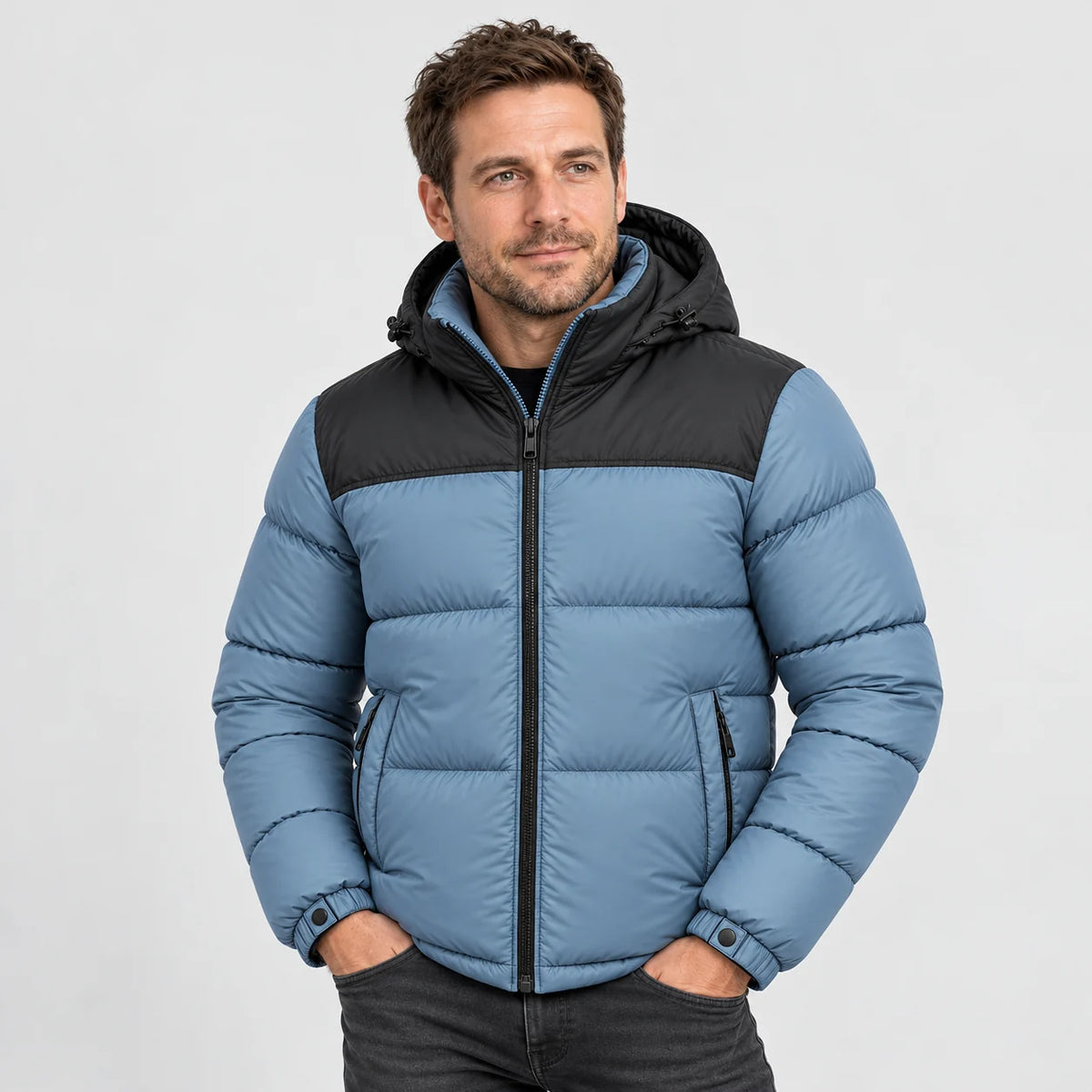 Beheizbare Unisex-Steppjacke PyreFit Gletor, getragen, Frontansicht