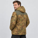 Beheizbare Herrenmantel in Camouflage PyreFit Mistro, Rückansicht