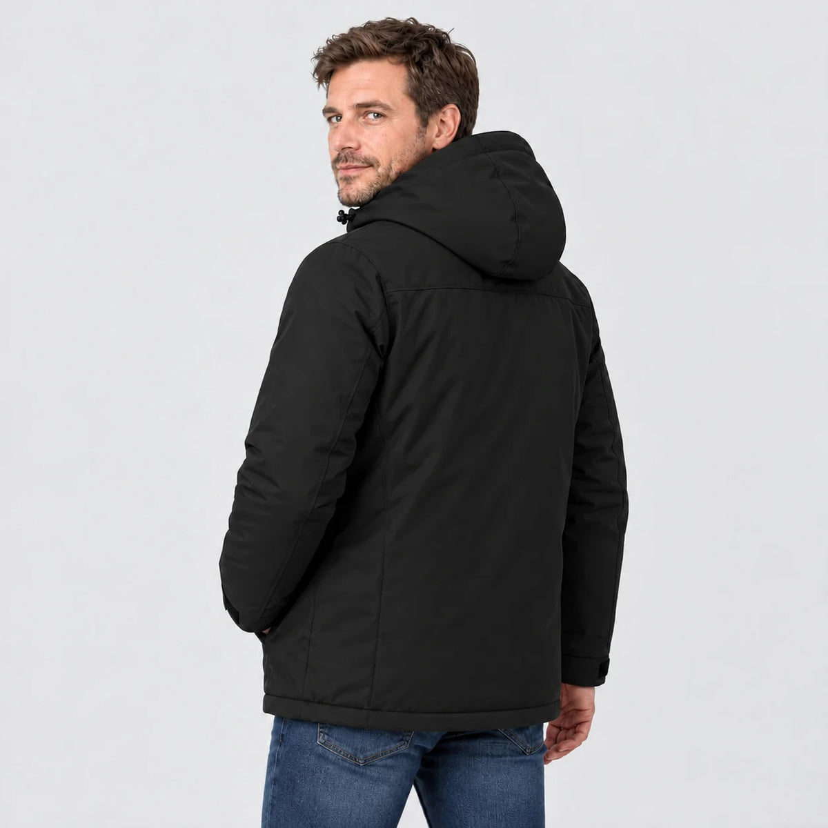 PyreFit Regaro in Schwarz – Rückansicht