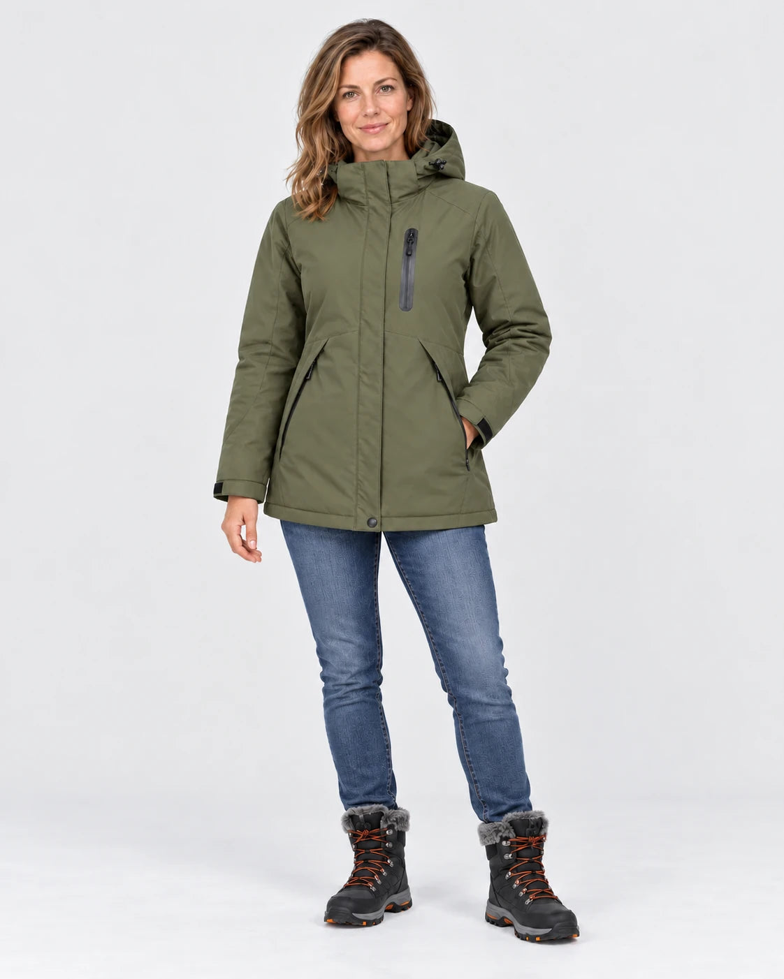 PyreFit Traverso in Khaki – Ganzkörperansicht